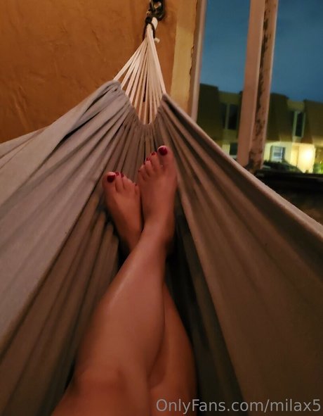 milax5 actress photo