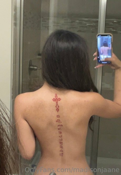 madisonjaane art star photo