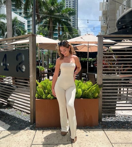 Leslie Machin adult star photo