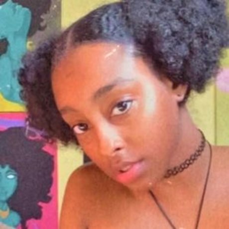 Cumshawty pornstar top pictures