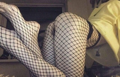 gil elfa model exclusive pictures