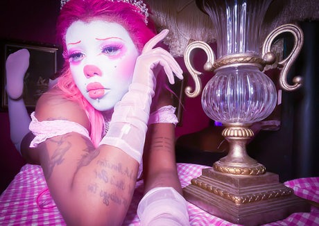 lowbotomy sexy pornstar gallery