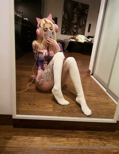 mikuliauwu hd pornstar gallery