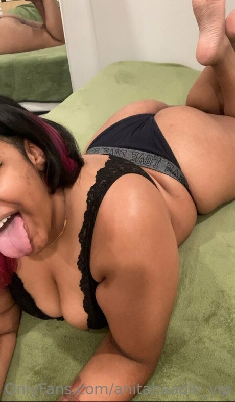 anitahaadik vip high quality actress photo