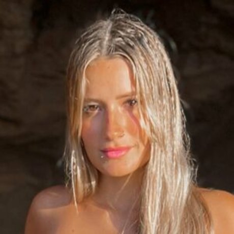 Milena Laplassotte hd pornstar photo