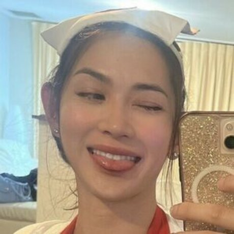 Bella Hancock nude star img