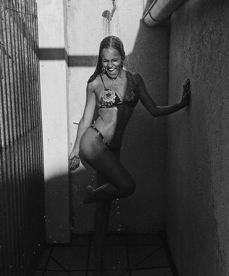 lapeytattoo model exclusive images