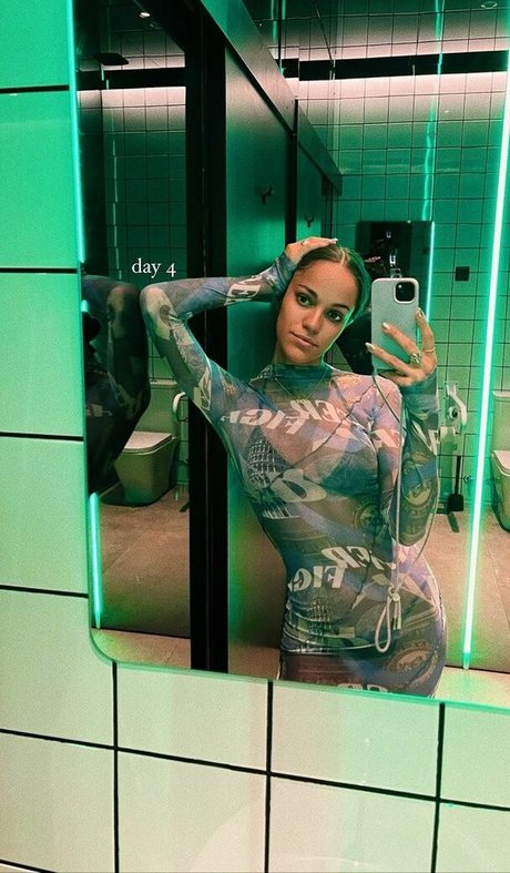 lapeytattoo pornstar nice gallery