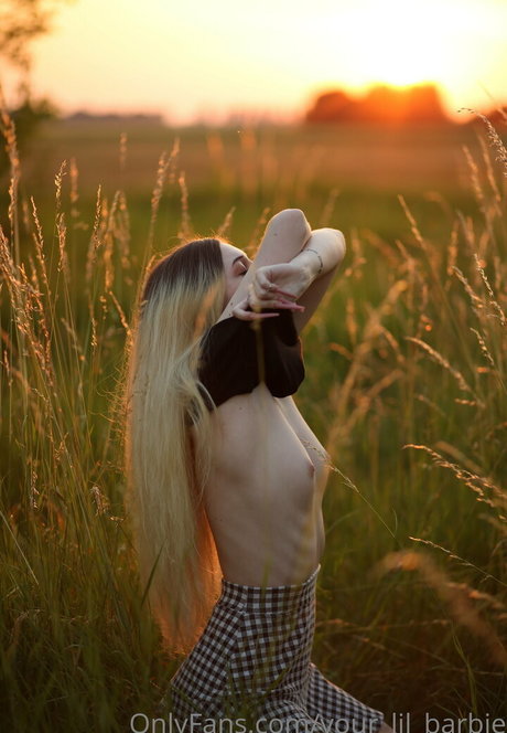 reallolawhite star free pic