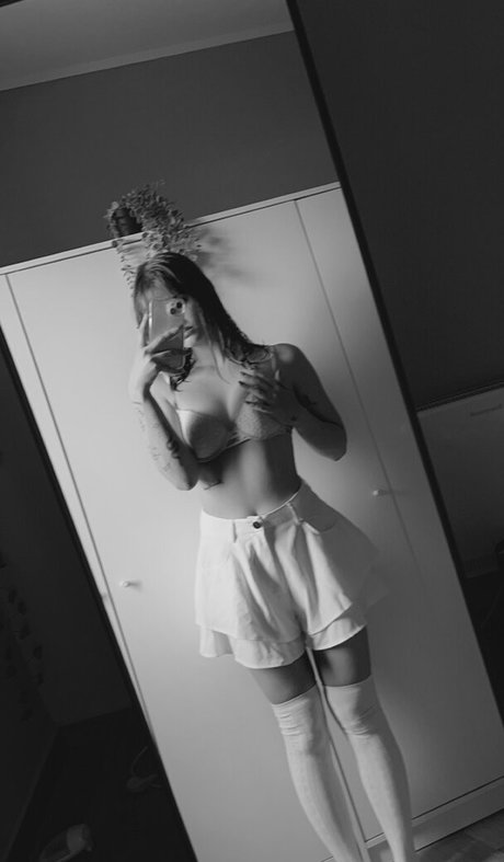 Lil Lau pornstar best archive