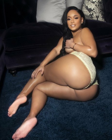 therealtahiry adult star photo