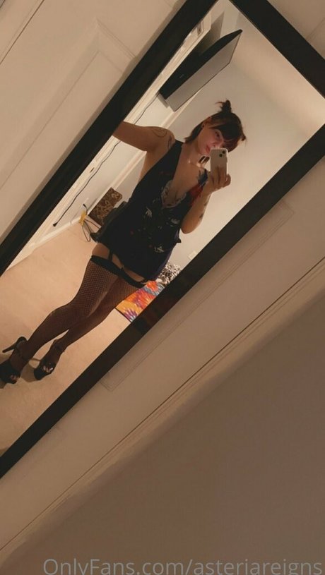 asteriareigns nude pornstar galleries