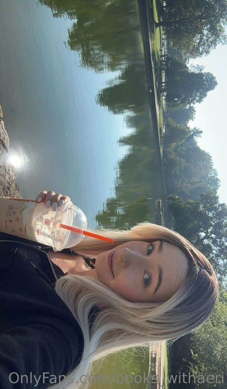 books withari best star img