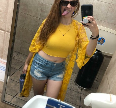 Tongue tastic hot pornstar pic