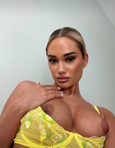 hxnnxhxxo model art pic