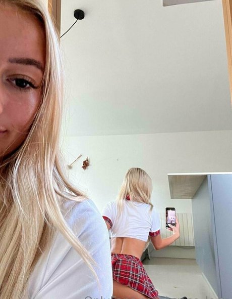 grace leex pornstar nudes picture