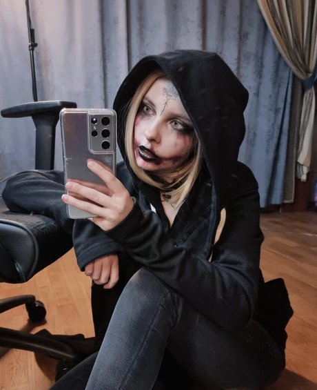 zelenaya zlaya pornstar top photo