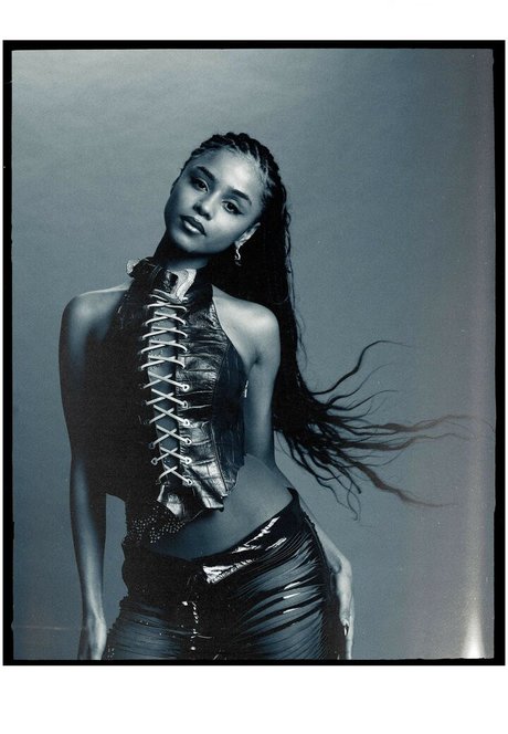 Tyla pornstar picture