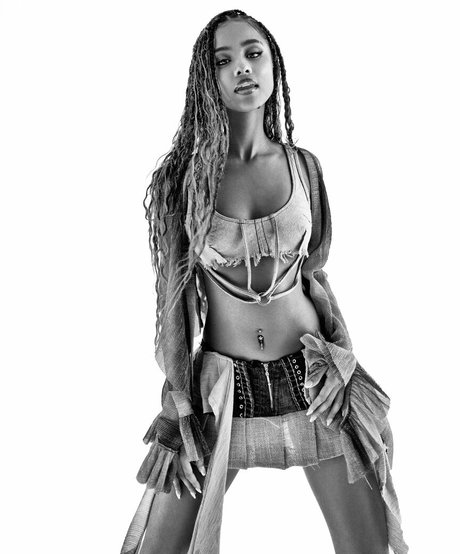 Tyla model hot picture