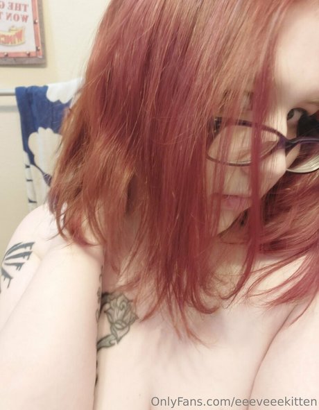 eeeveeekitten pretty actress photos