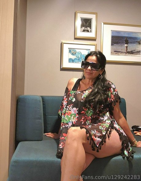 Evelyn Alvarez star erotic photo