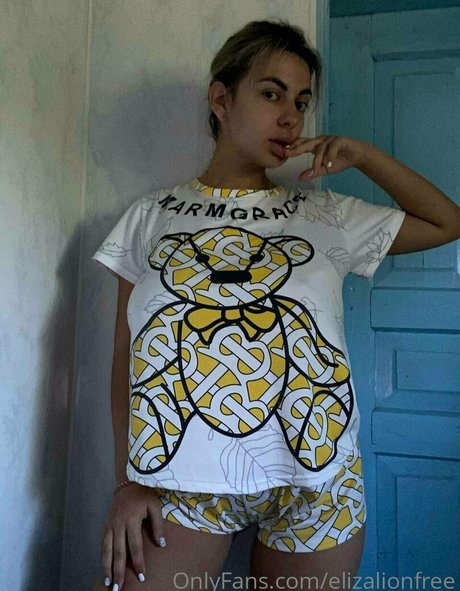 candyadria hd pornstar picture