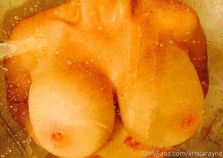 kristarayne model img