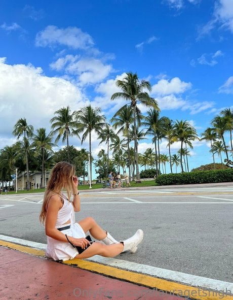 lauragetshigh nudes star photos