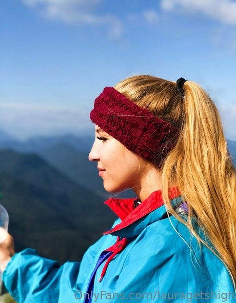 lauragetshigh pornstar adult galleries