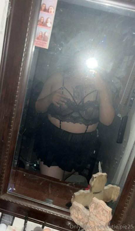 cutie pie25 star hd photo