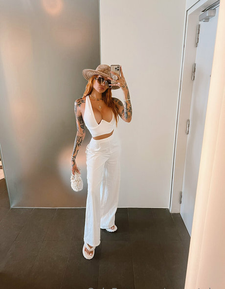 gypsytales erotic model gallery