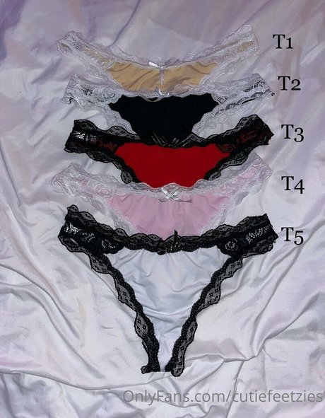 cutiefeetzies model art galleries