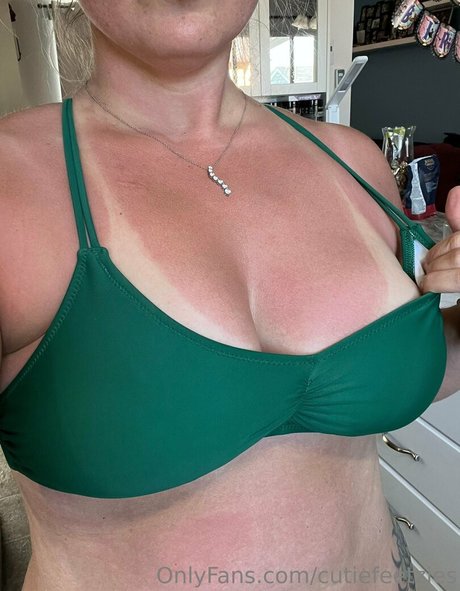 cutiefeetzies nice model img