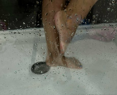 cutiefeetzies best model picture