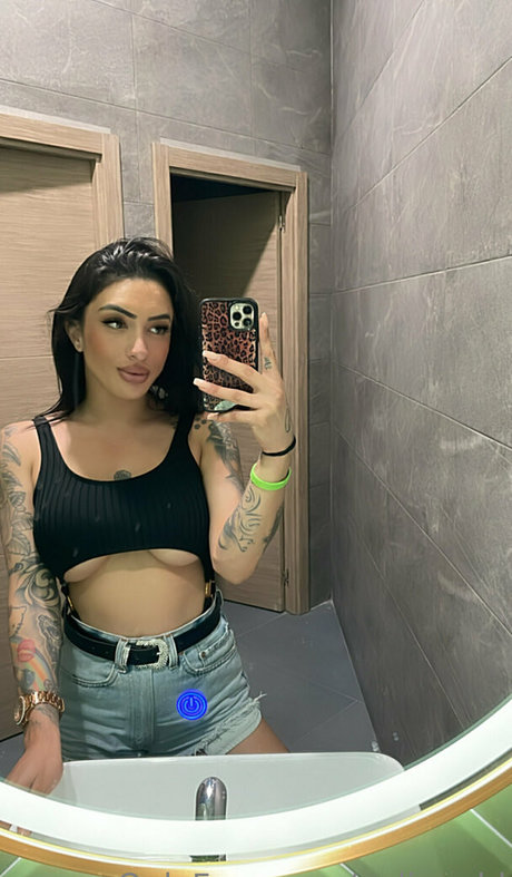 neliagold beautiful model photos