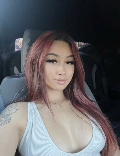 Mlvareezy model photos