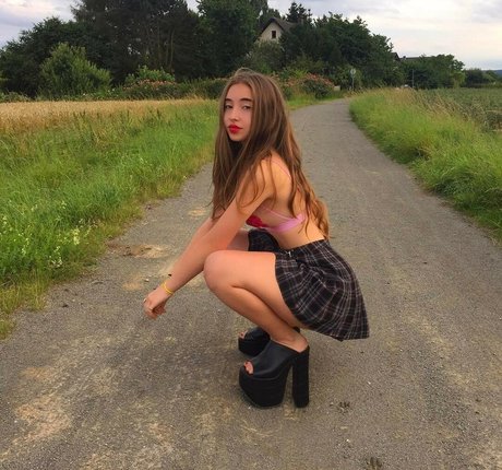 Ayla D lyla model free photos