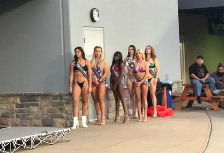 thatdarn foxx star exclusive img