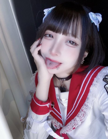 zzosui model hd photo