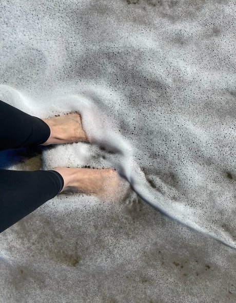 msfeetsie star nudes photos