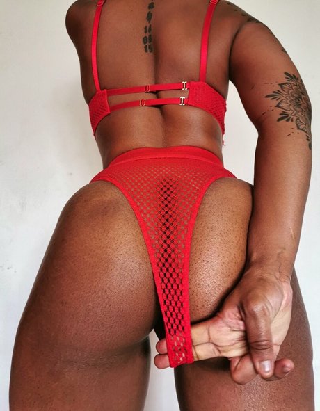 Aurelie Lily PoesieNue star beautiful img