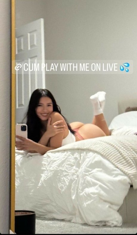 ur6moms9favs erotic star gallery