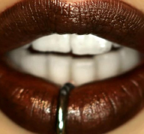 Sovereign Syre art actress galleries