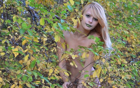 kar kotskaya beautiful model picture