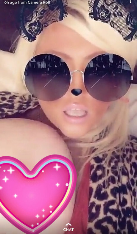 Amy Louise model exclusive galleries