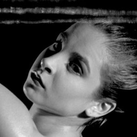 Corina Ungureanu free pornstar img