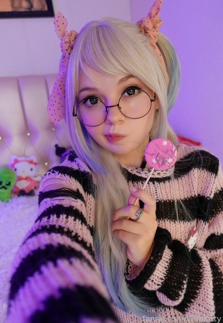 Webkitty model art galleries