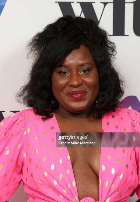 Susan Wokoma Taskmaster art actress photo