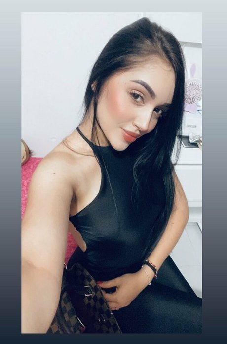 naugthyabb1 perfect star photo