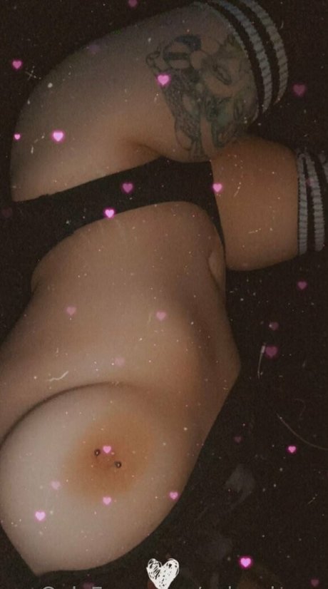 Spicy Siren model nudes pics